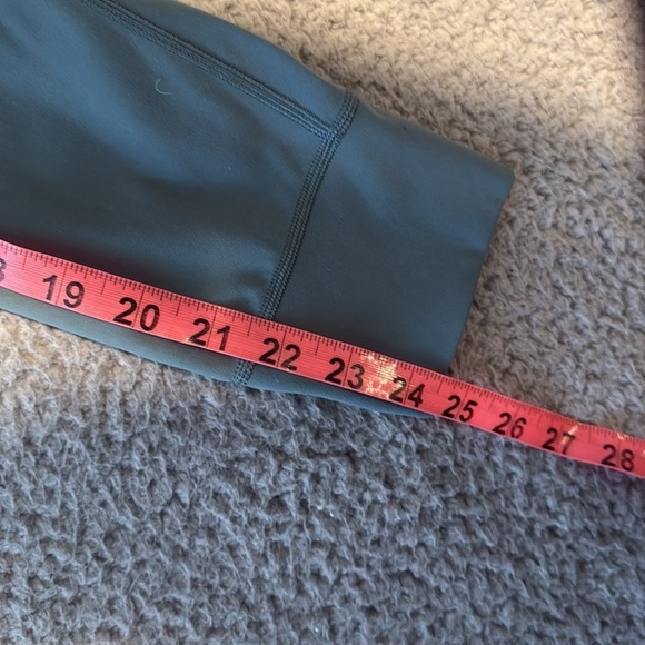 Vuori Green Leggings High Waist Athletic size M - Picture 5 of 5